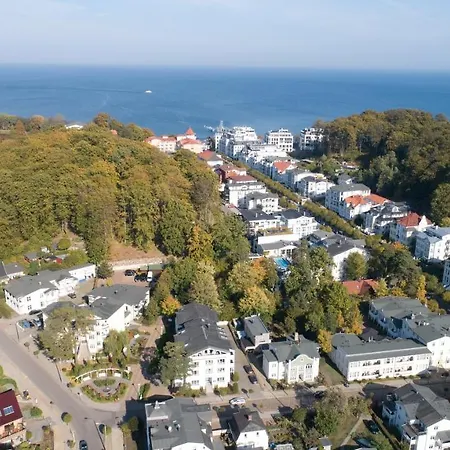 Komfort Bellevue Seeblick Ausstattung דירה